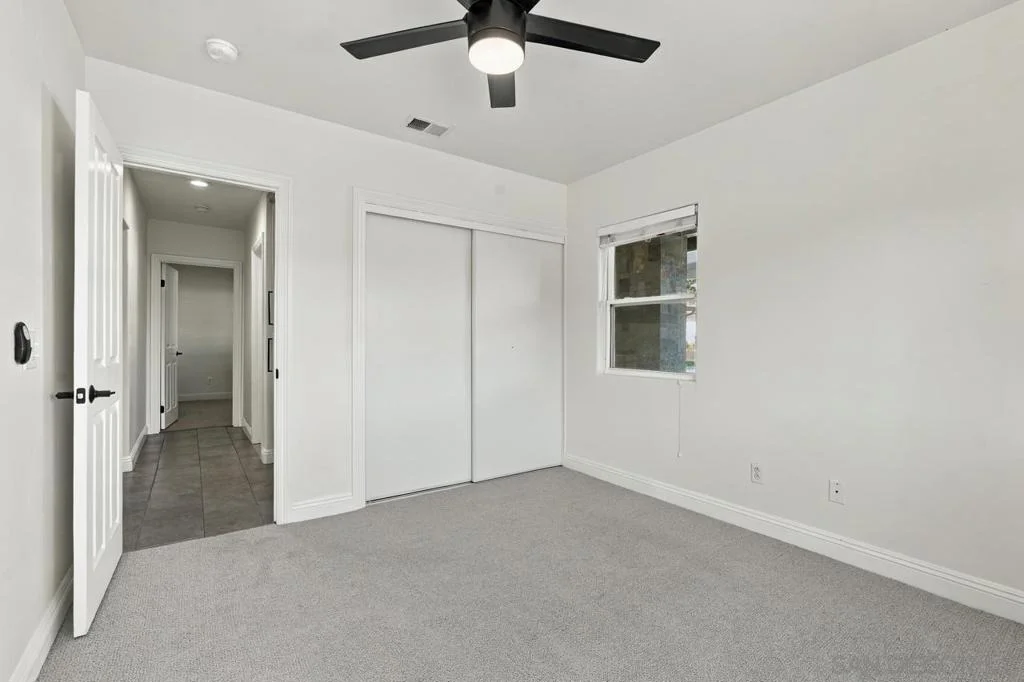 Photo of 1480 Primrose
