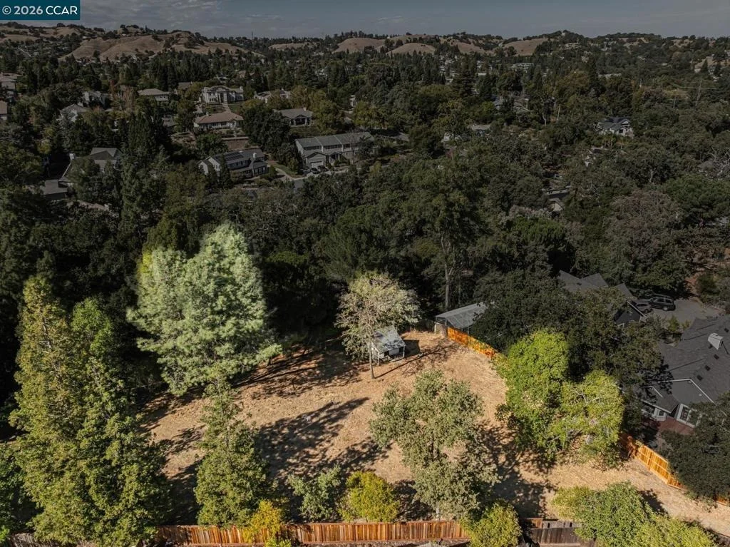 Photo of 2050 Buttner Rd