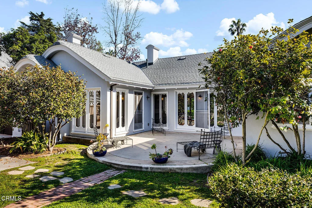 Photo of 1275 New York Drive