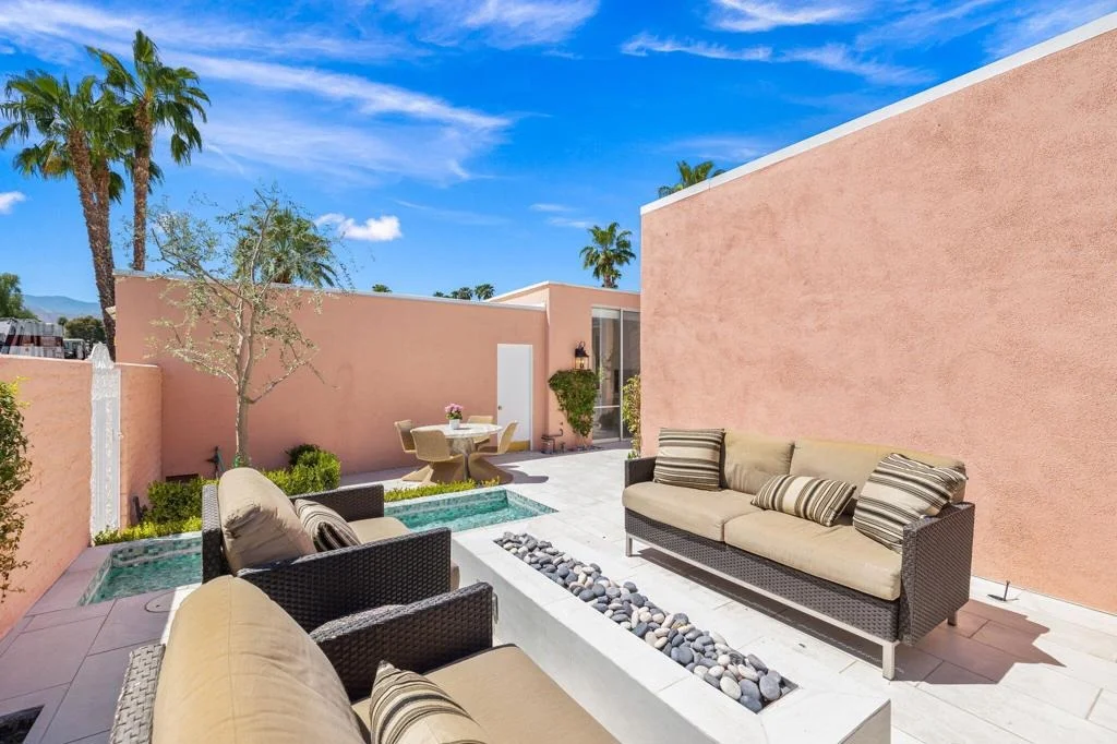 Photo of 47171 El Agadir Circle