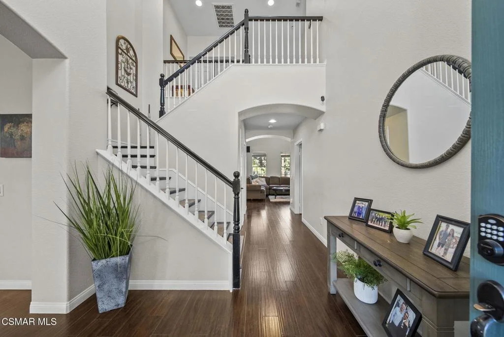 Photo of 584 Roosevelt Court