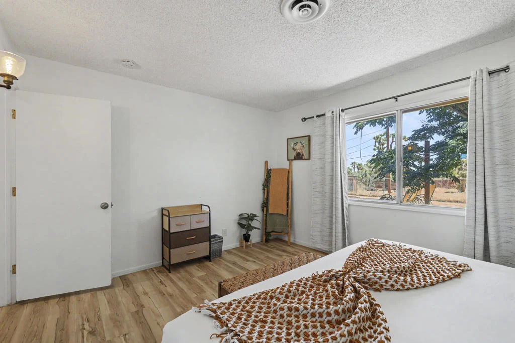 Photo of 7603 Fox Trail