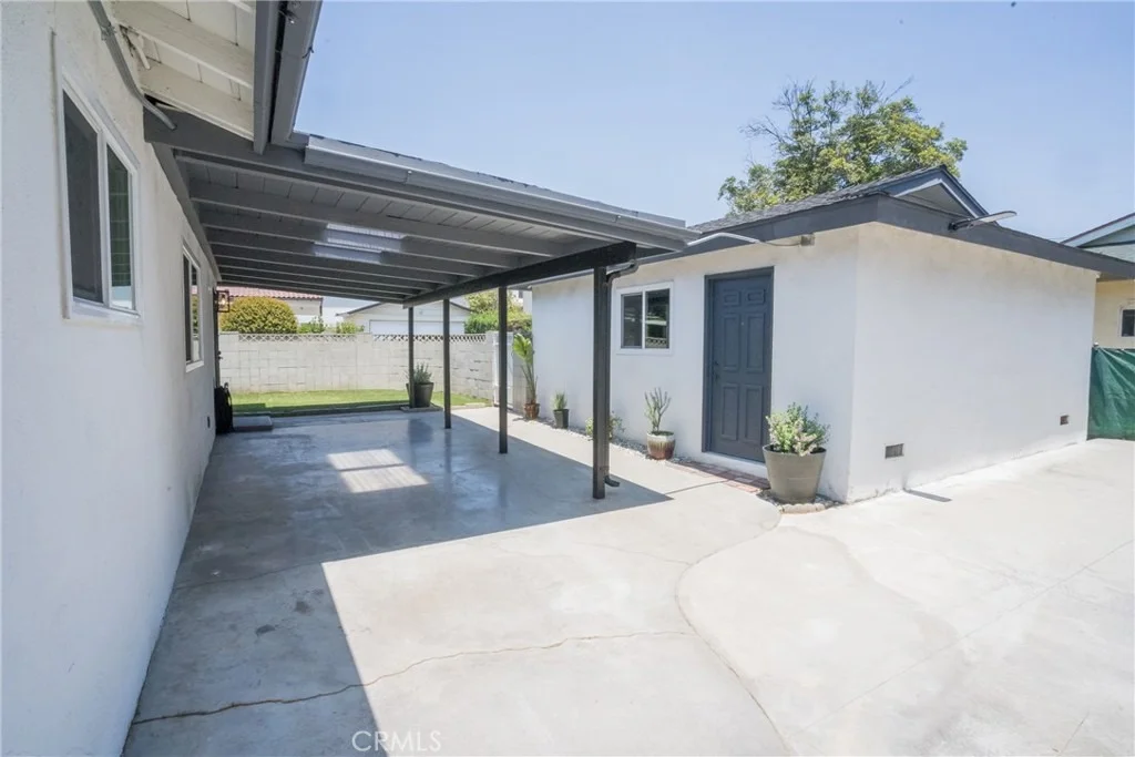 Photo of 6152 Oak