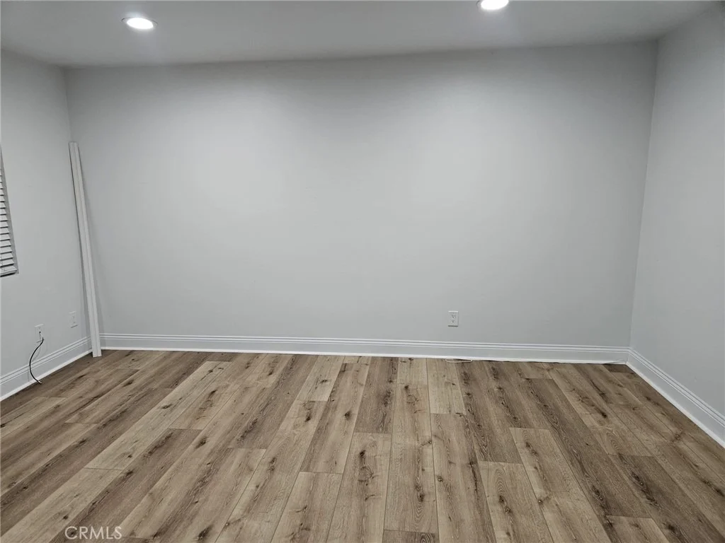 Photo of 12805 18 Mapleview