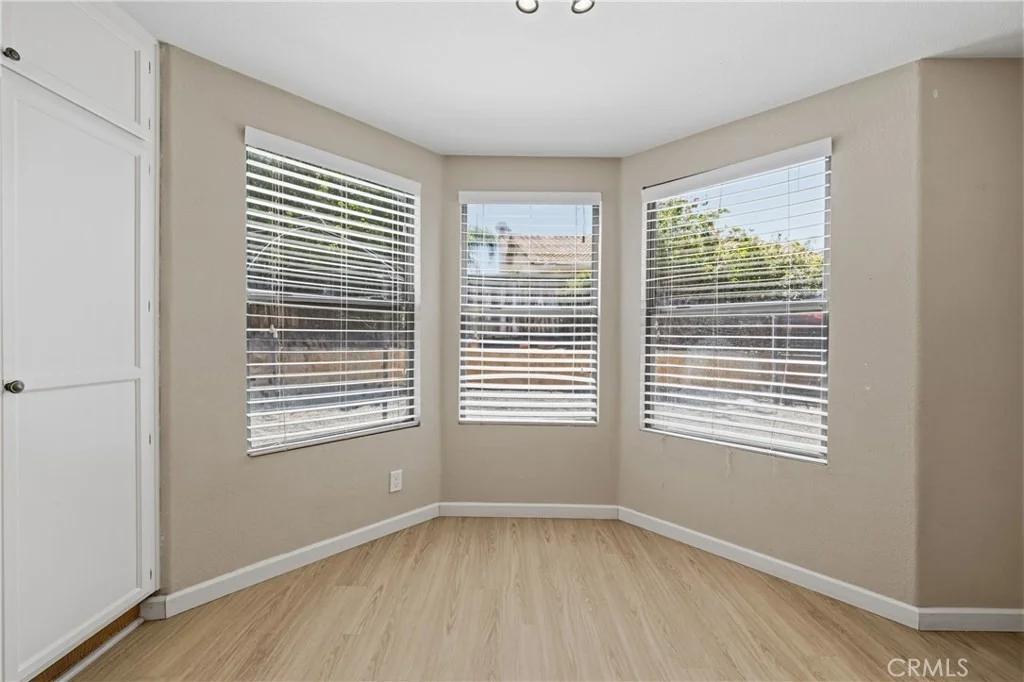 Photo of 35250 Atupa