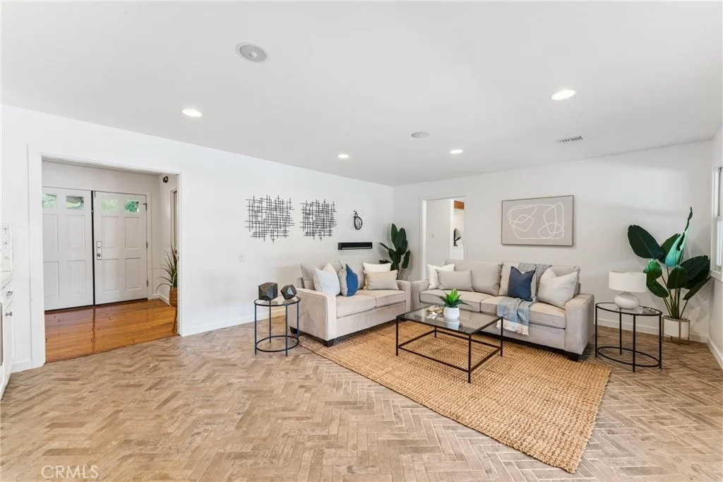 Photo of 12669 Valley View Lane