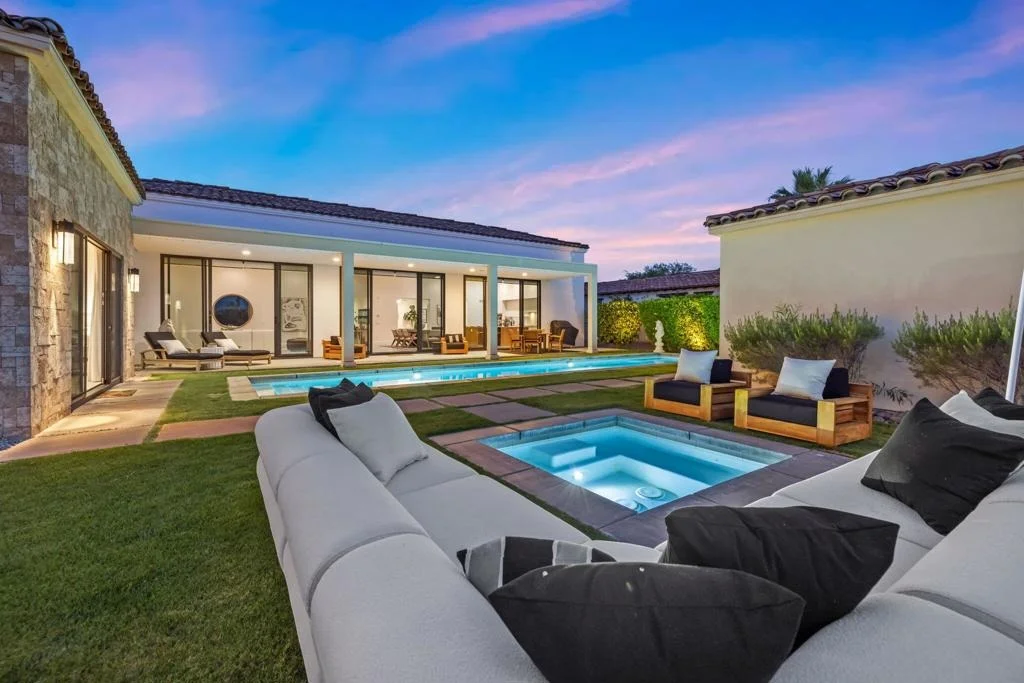 Photo of 3085 Arroyo Seco