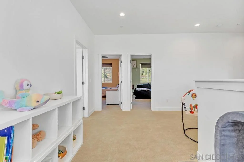 Photo of 10224 Noble Way