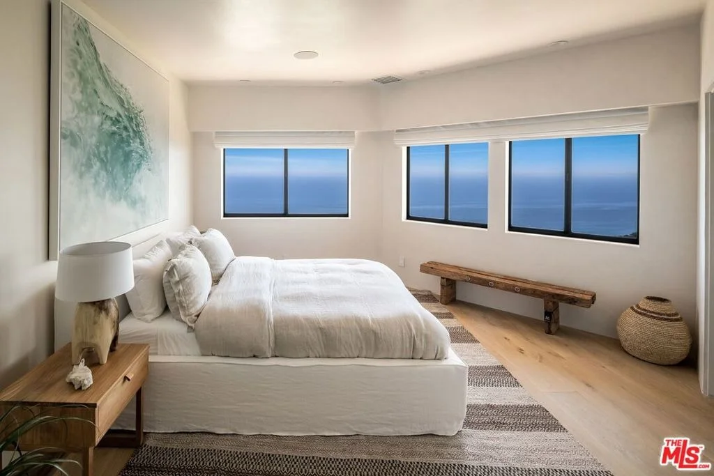 Photo of 4310 Encinal Canyon Road