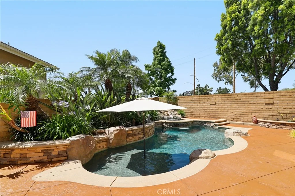 Photo of 431 Downey Lane