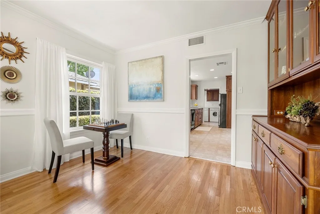 Photo of 1104 Cerritos