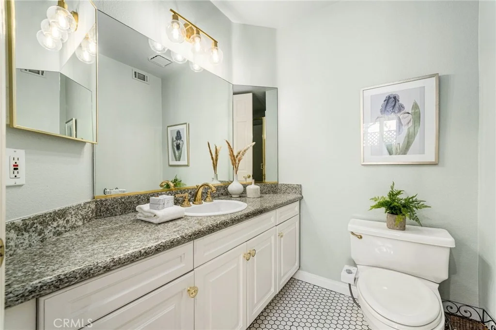 Photo of 6461 Morningside Drive