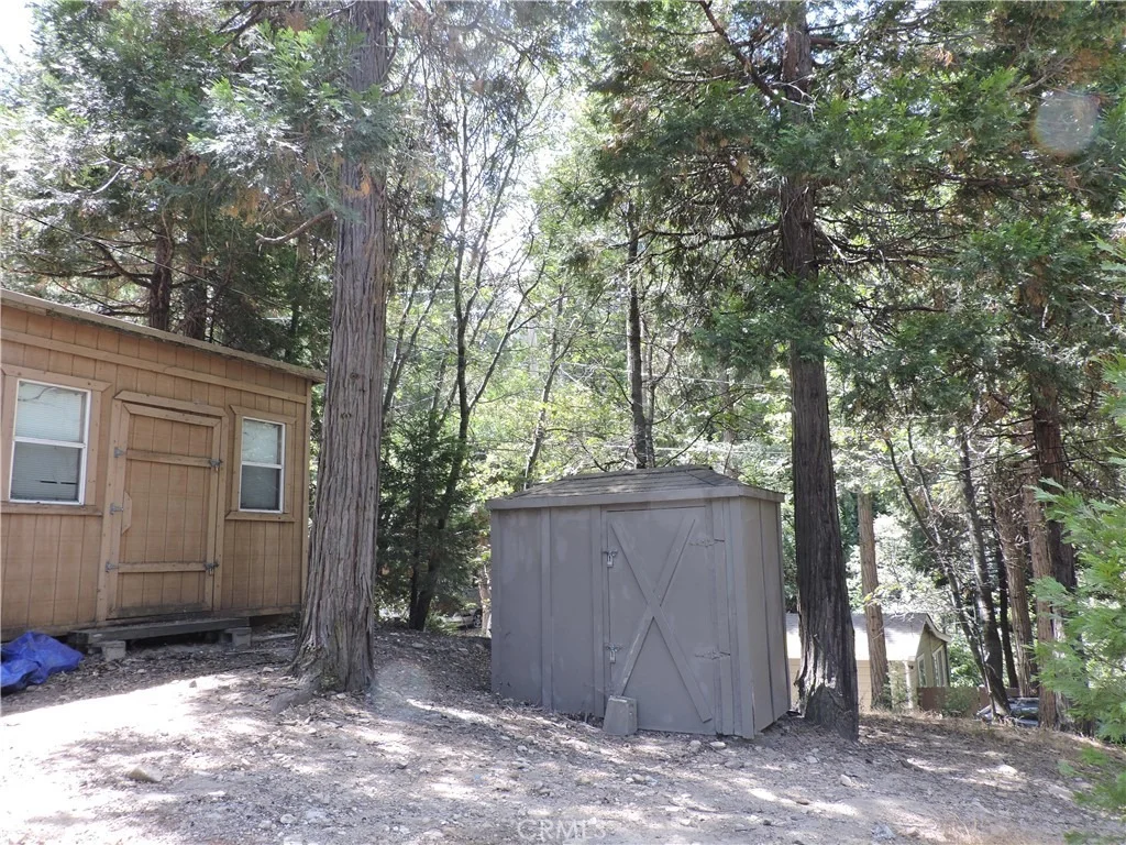 Photo of 657 Knoll