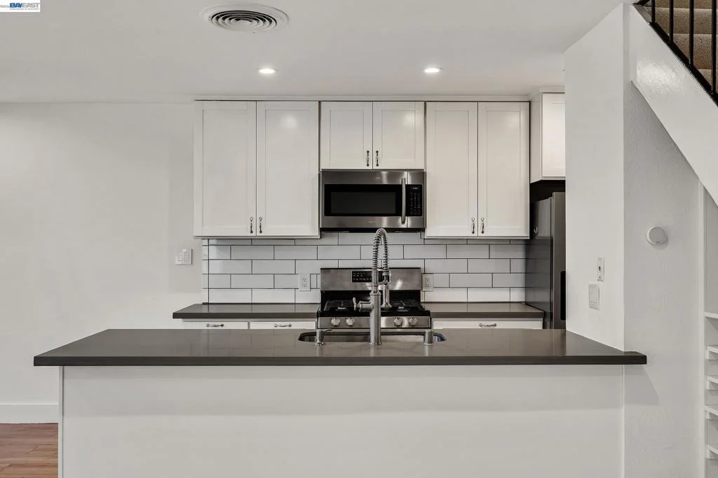 Photo of Unit 2 at 8104 Ensenada