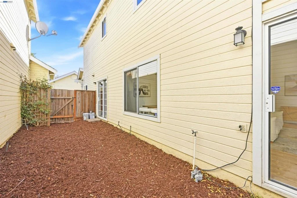 Photo of 6333 Potrero Dr