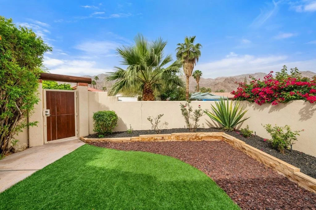Photo of 53100 Avenida Vallejo
