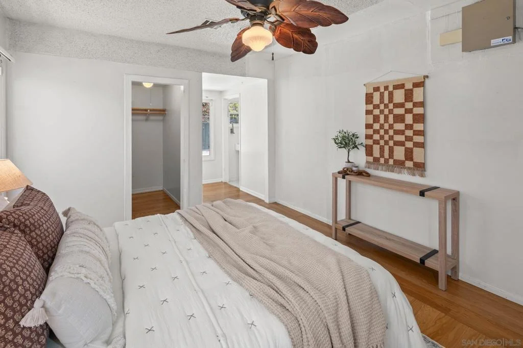 Photo of 2463 Hardy