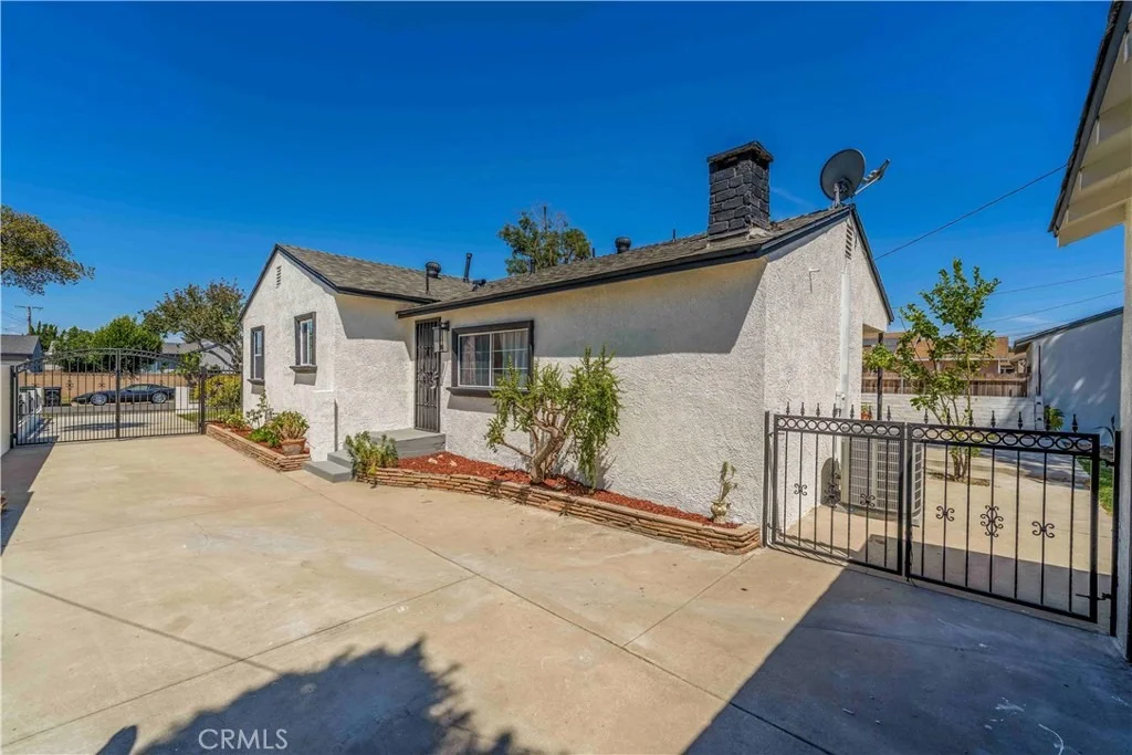 Photo of 8166 Borson