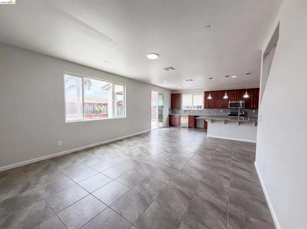 Photo of 1519 Sycamore Dr