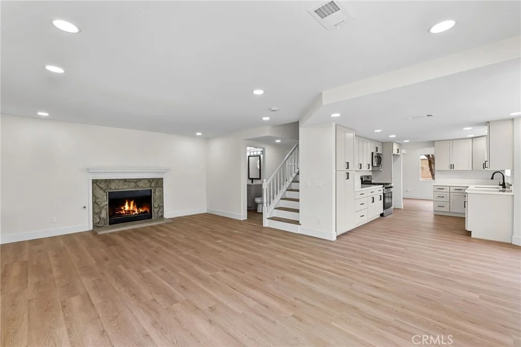Photo of 10880 Valley Drive
