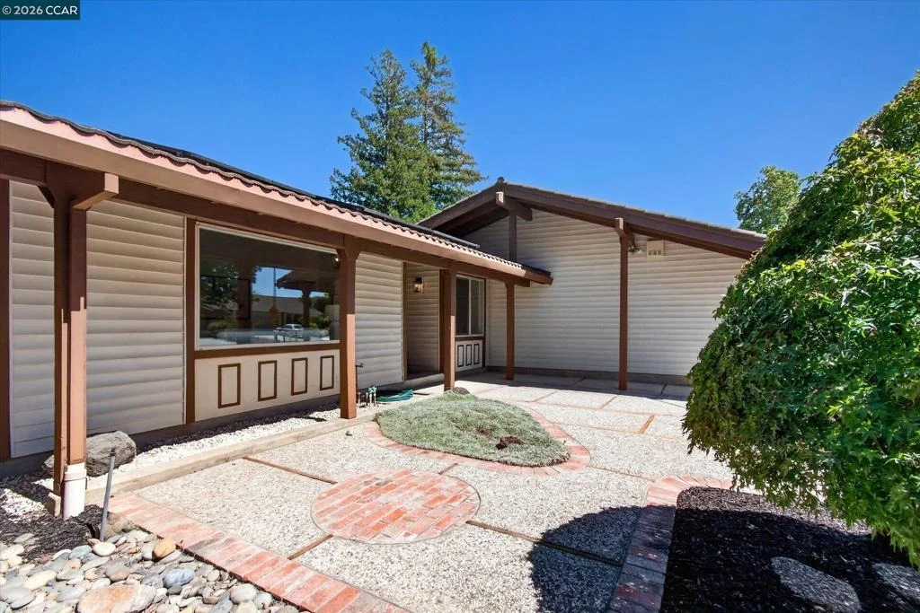 Photo of 714 Navaronne Way