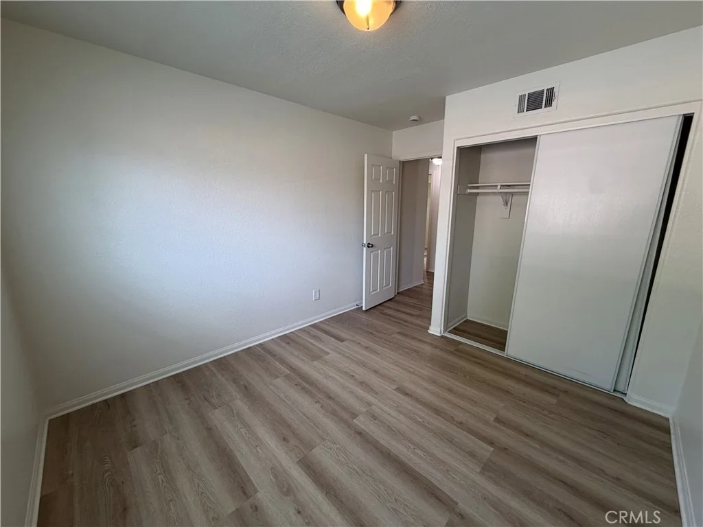 Photo of 10961 Endicott Drive