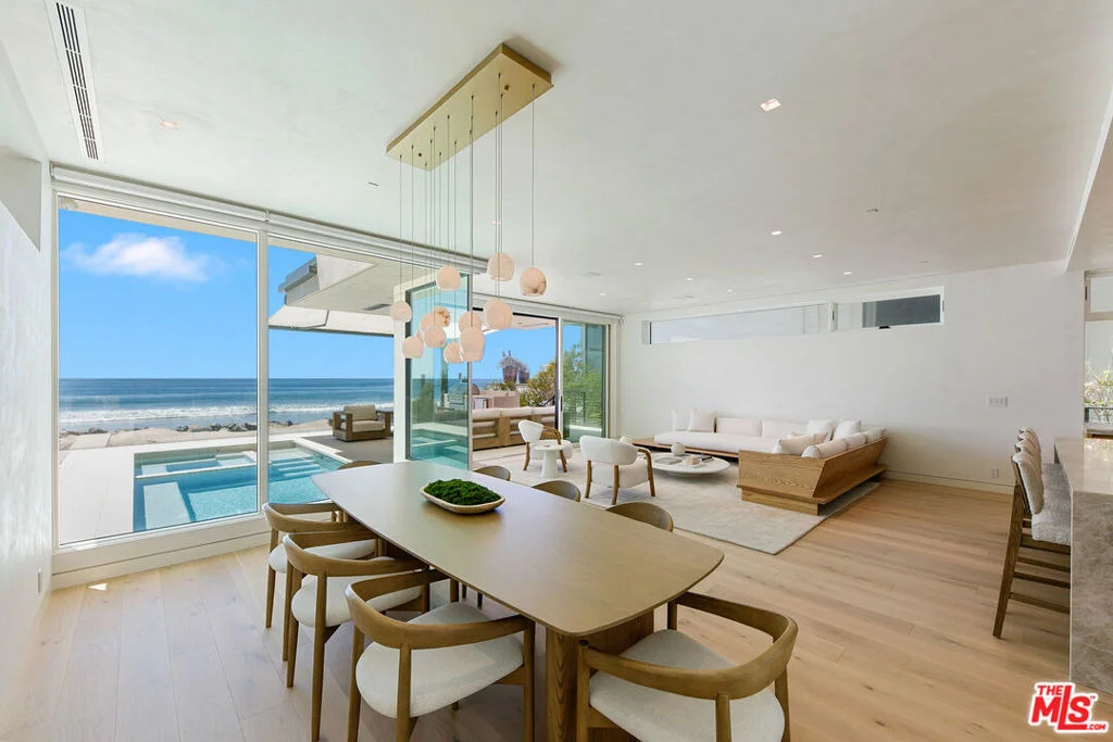 Photo of 31224 Broad Beach Road