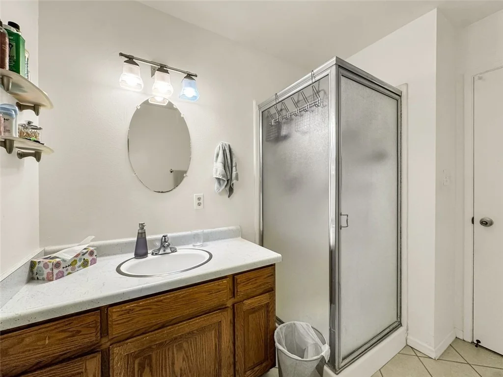 Photo of 10415 Valley View Avenue