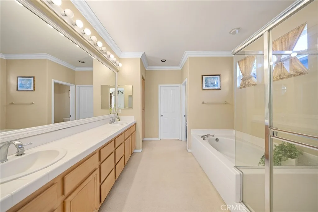 Photo of 32 Laurelwood