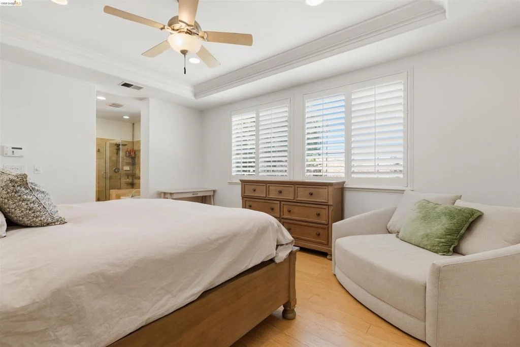 Photo of 9569 California Oak Cir