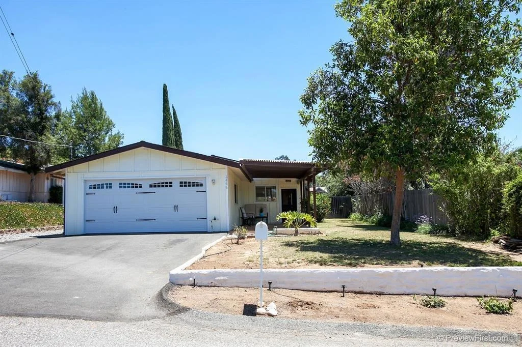 Photo of 2466 Hummingbird Hill Lane