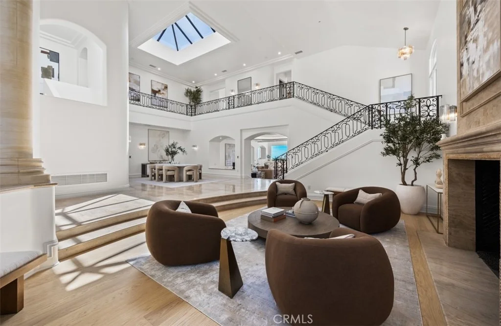 Photo of 5 Sailview