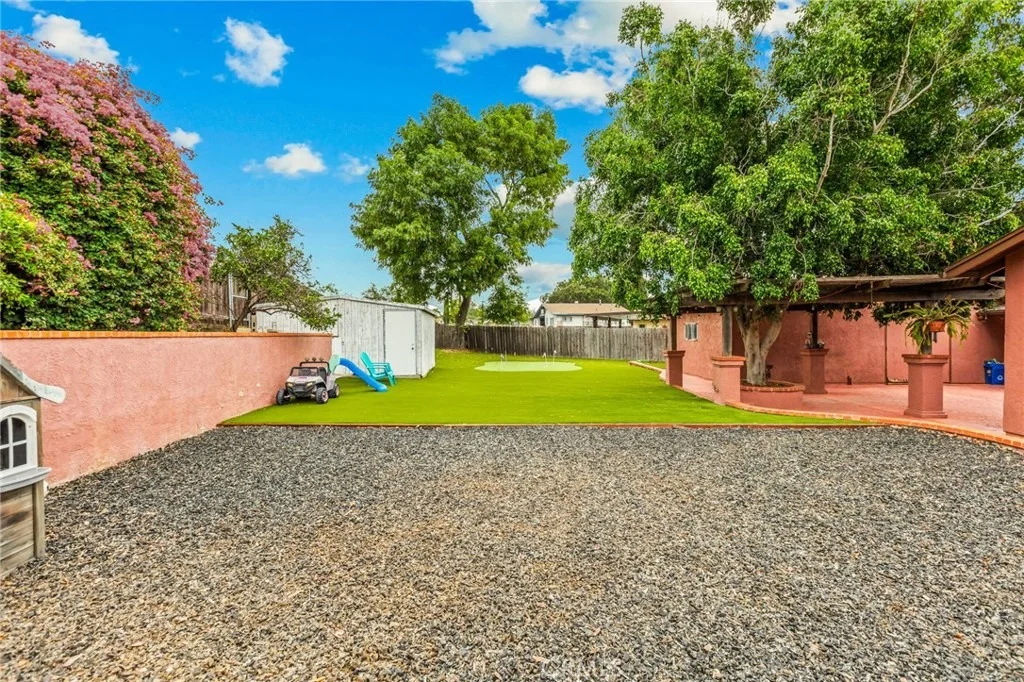 Photo of 7850 Deborah