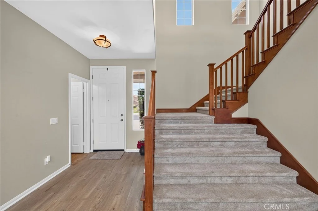 Photo of 2332 Douglaston