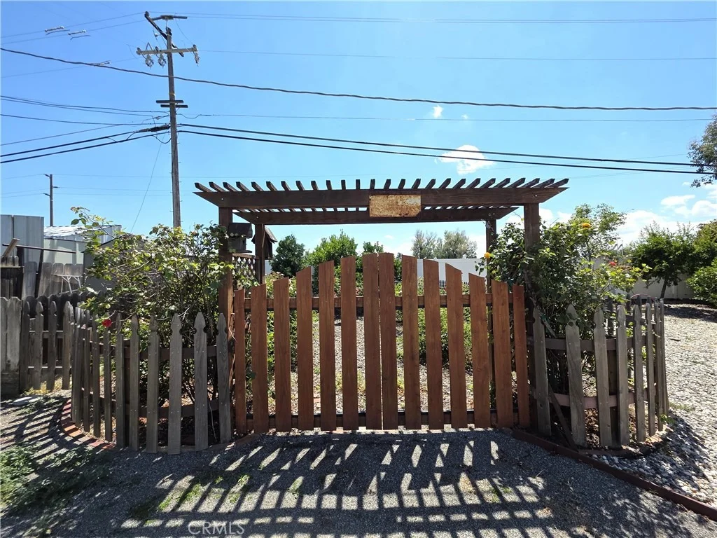 Photo of 6265 Huggins Dr