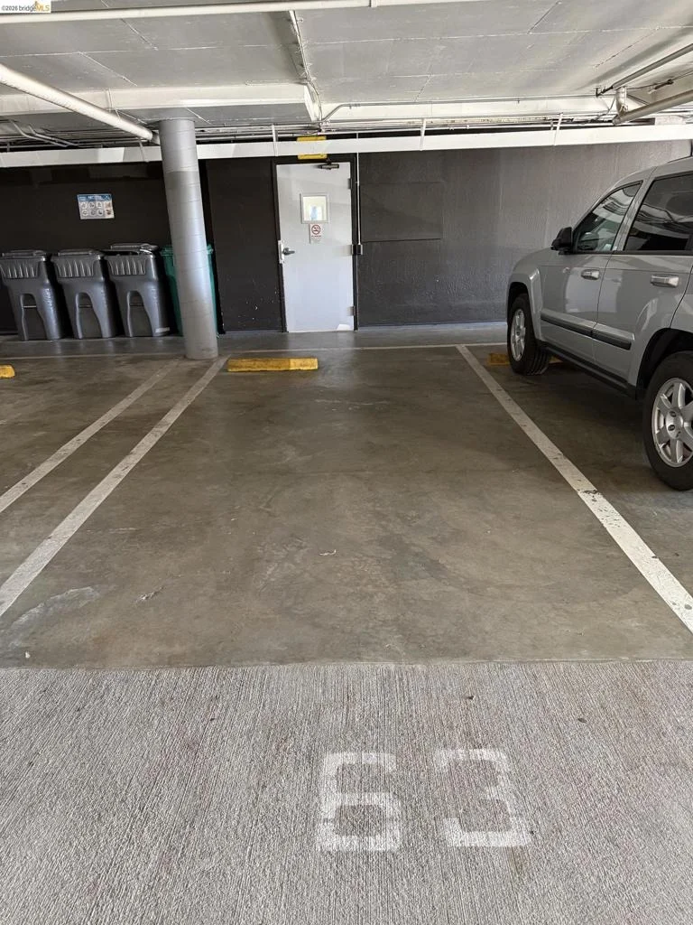 Photo of Unit 353 at 1 Embarcadero