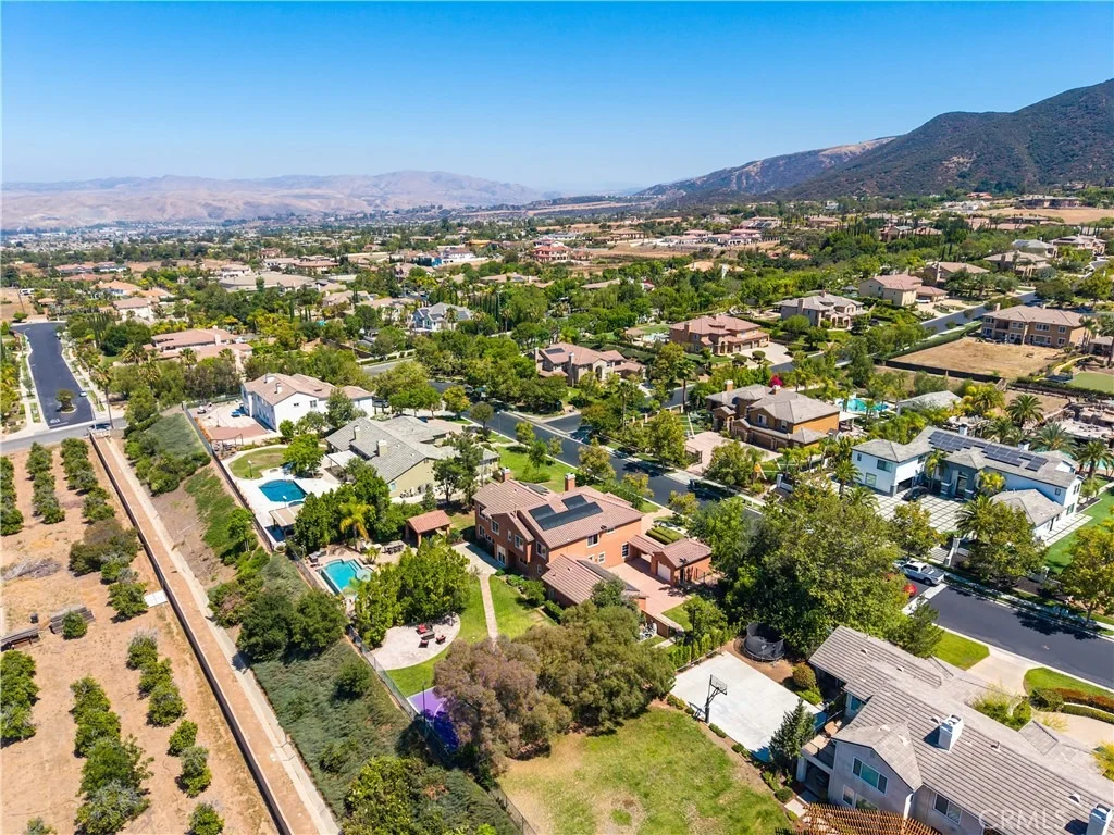 Photo of 1055 Lowry Ranch