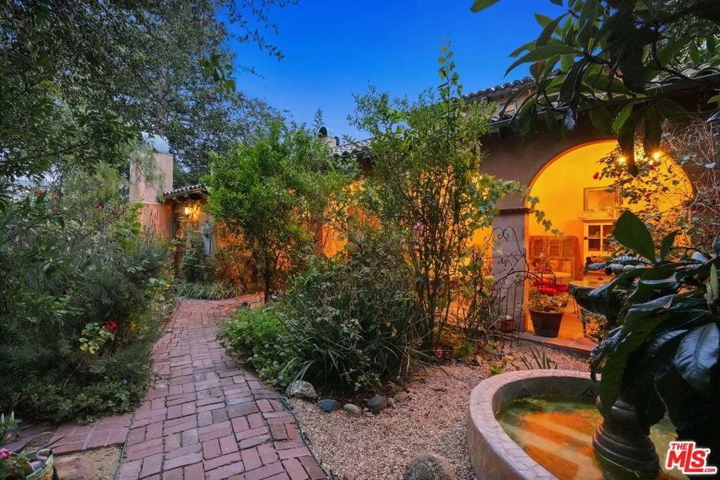 Photo of 754 Basin Drive