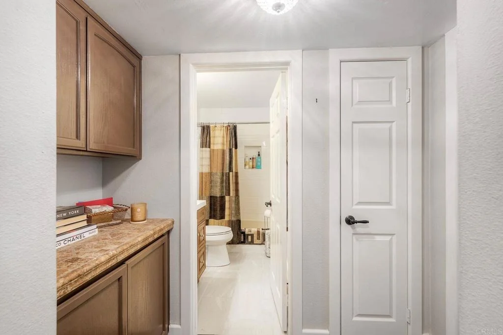 Photo of 8559 Circle R Valley Lane