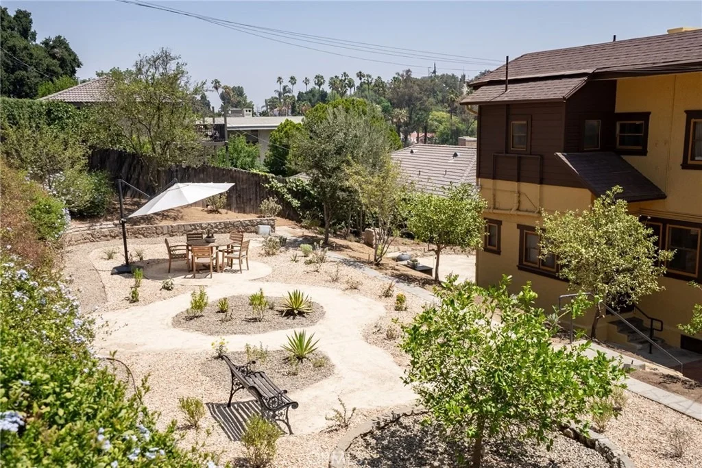 Photo of 3811 Mount Rubidoux