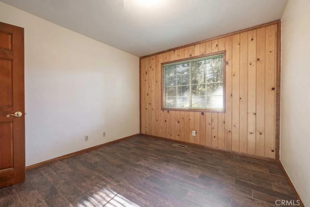 Photo of 252 Riverside