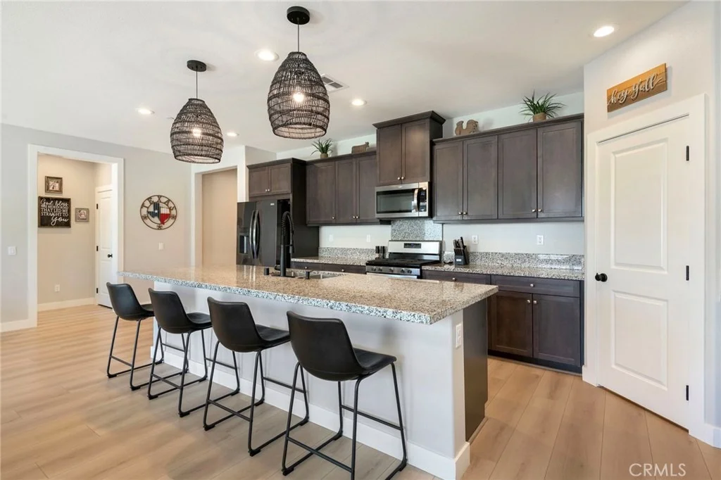 Photo of 31106 Pepperbush