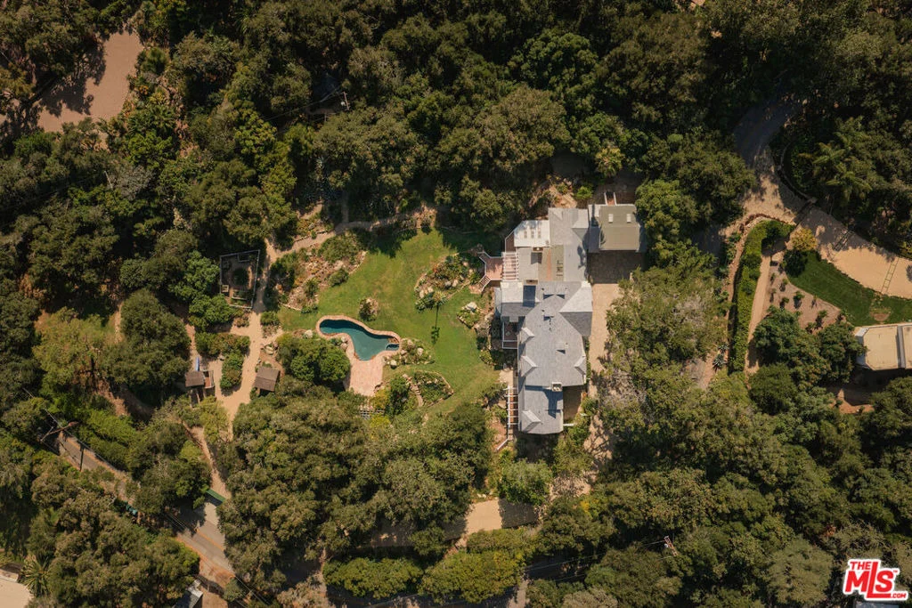 Photo of 663 Lilac Drive