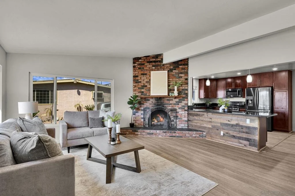 Photo of 12426 Royal