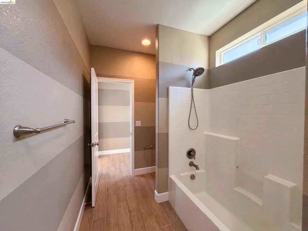 Photo of 2359 Hancock Dr
