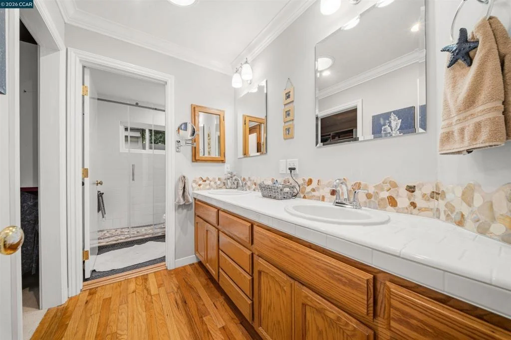 Photo of 31 Elliot Dr
