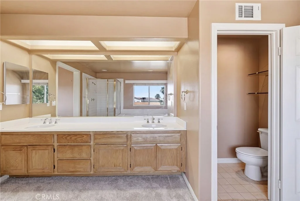 Photo of 38264 Hillcrest Drive