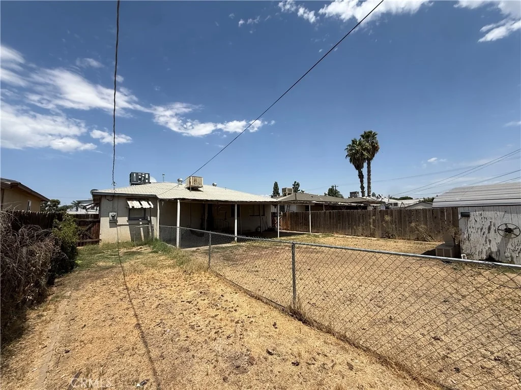 Photo of 1305 Castaic