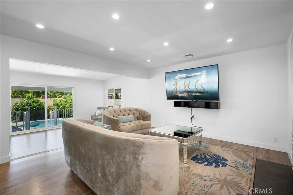 Photo of 2405 Jolley