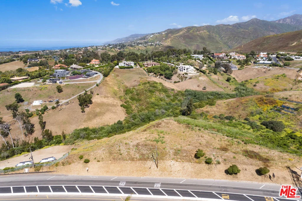 Photo of 6111 Kanan Dume Road